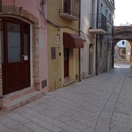 La Stanza Nel Borgo Lägenhet Termoli Exteriör bild